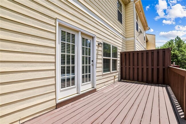 Building Photo - 771 Riverdance Dr