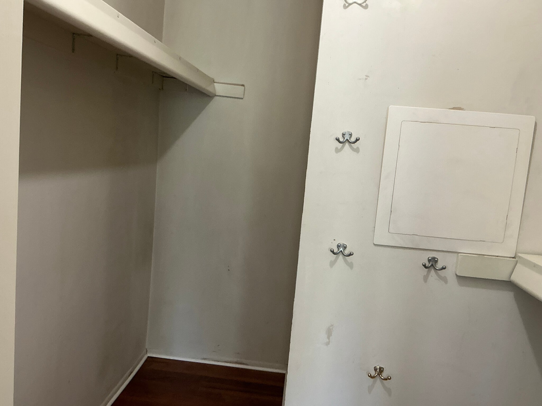 Primary Closet - 403 Stockton Ct