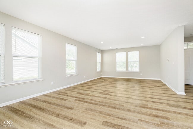 Building Photo - 11916 Redpoll Trl