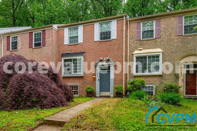 Building Photo - 11863 New Country Ln