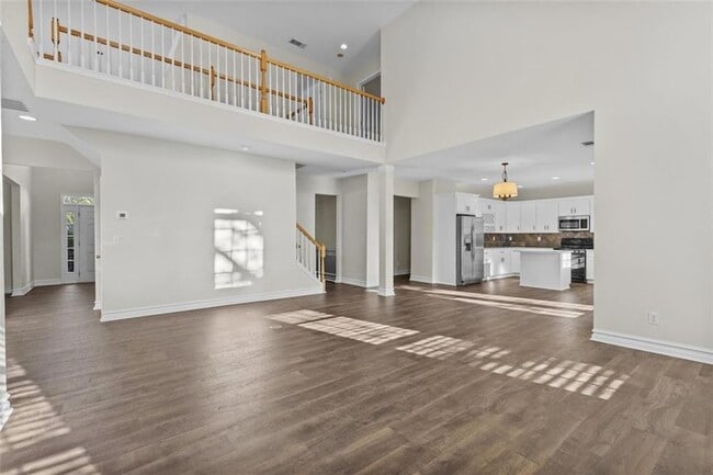 Building Photo - 4831 Edinburgh Dr