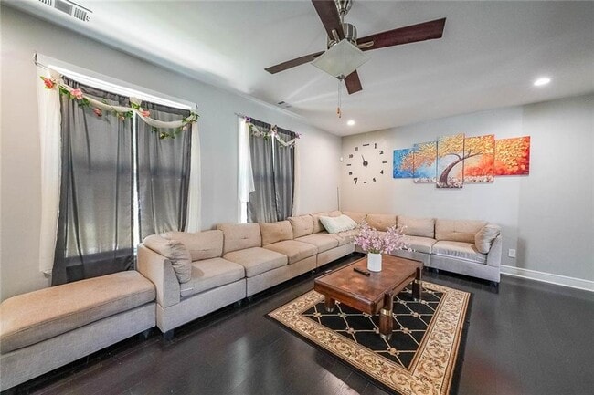 Building Photo - 6220 Polar Fox Ct