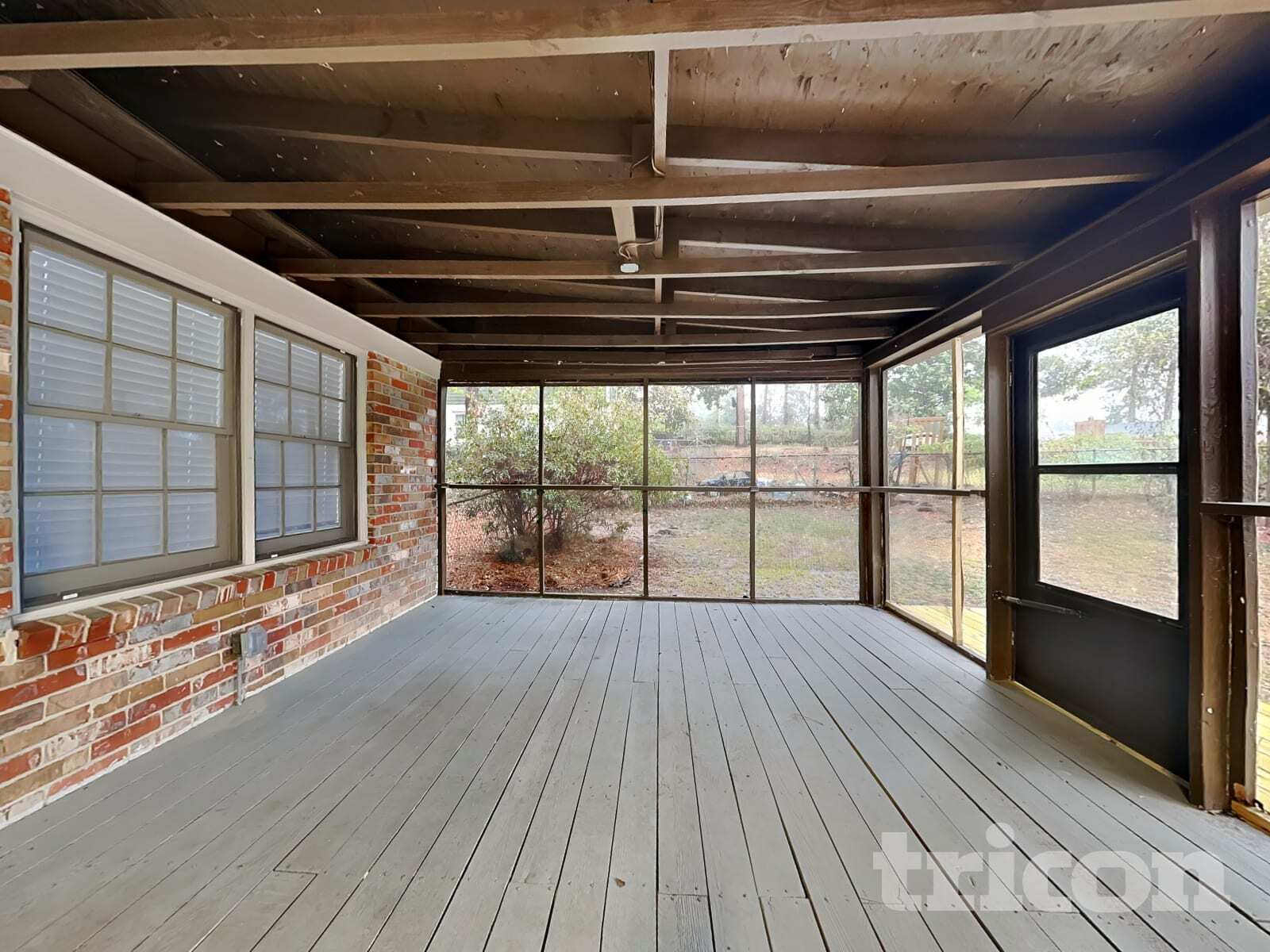 Building Photo - 2010 Flintwood Dr