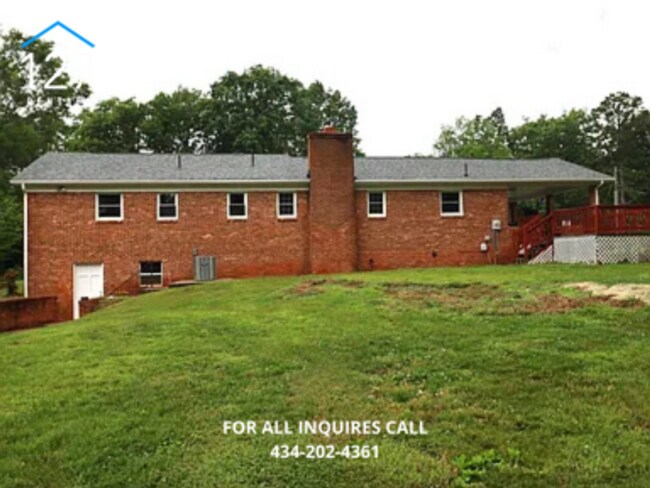 Building Photo - Beautifully Renovated 3 Bedroom Home in Pr...