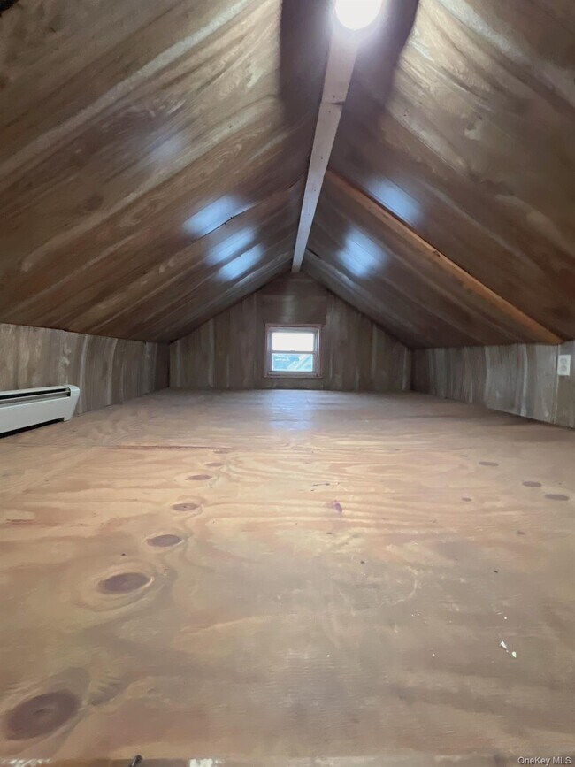 Building Photo - 71-19 Nansen St