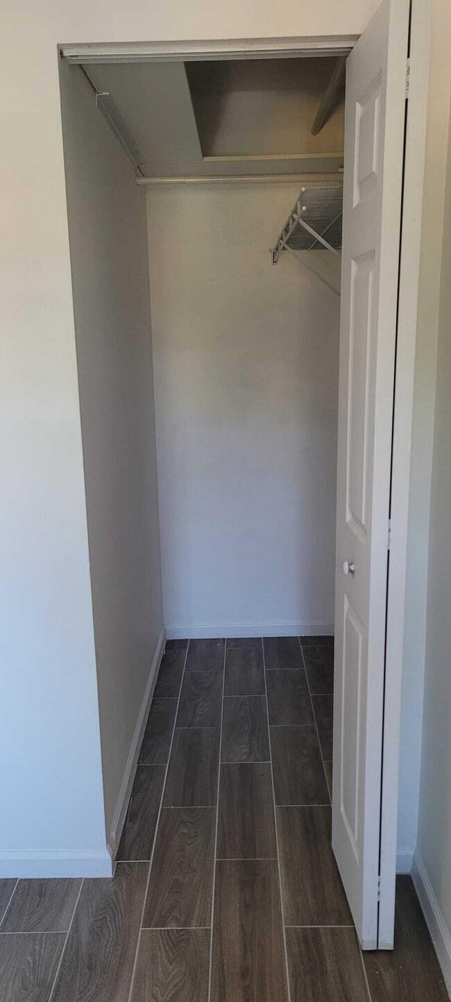 Building Photo - 3478 Briar Bay Blvd