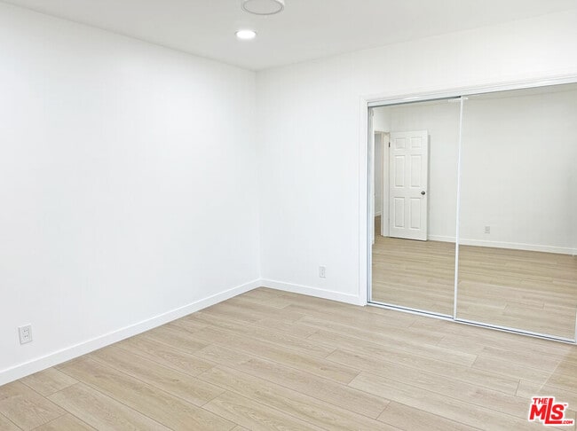 Building Photo - 11915 Jefferson Blvd