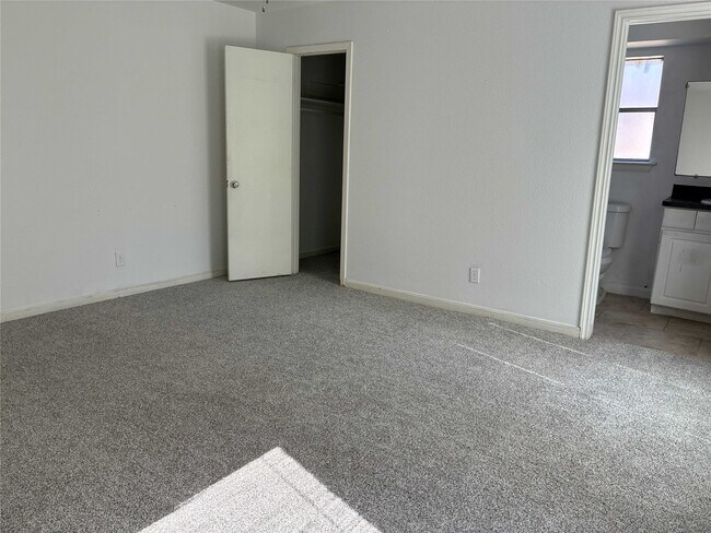 Building Photo - 20420 Youpon Ln