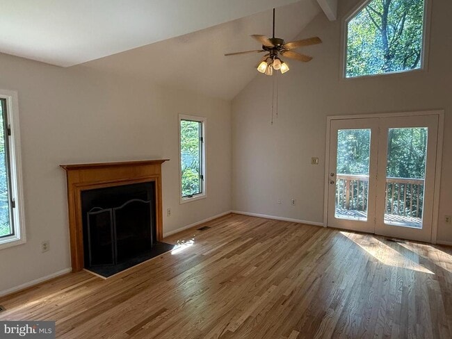 Building Photo - 100 Aquia Creek Rd