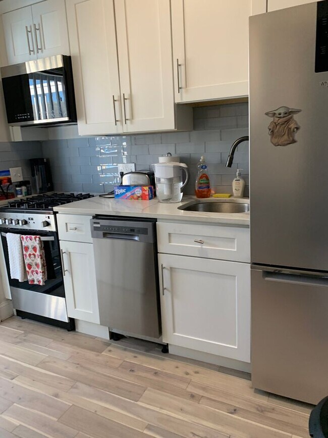 19 Otis St 19 Otis St Somerville MA 02145 Apartment Finder