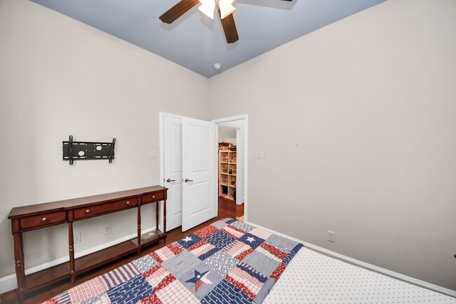 Building Photo - 17103 Mulben Ct