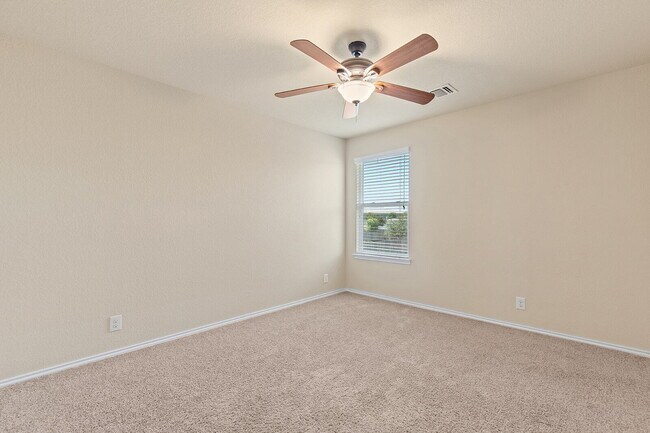 Building Photo - "Spacious 4-Bedroom Retreat in Schertz wit...