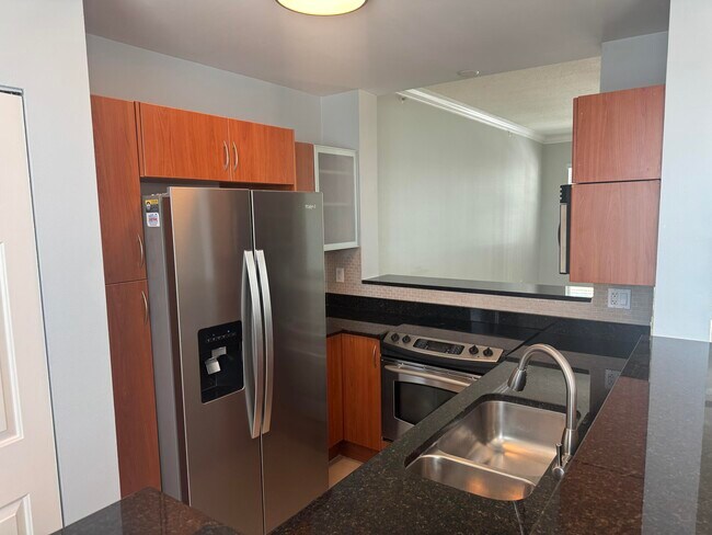 Building Photo - 356 Moorings Dr