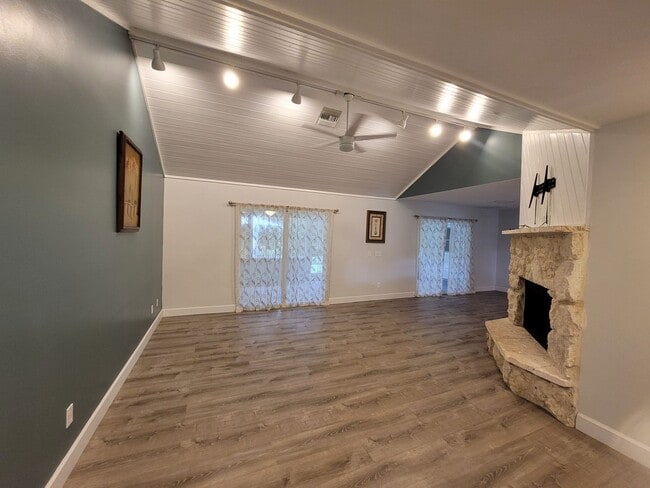 Building Photo - Vero Beach Rentals. Vero Beach Homes For Rent. Vero Beach Rent, LLC and Property Management Company