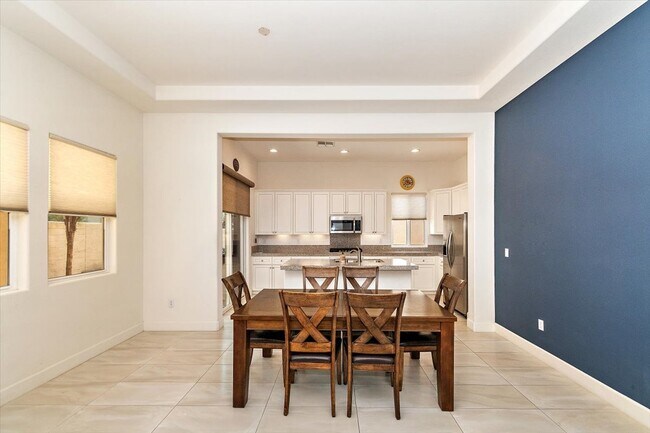 Building Photo - 80788 Via Puerta Azul