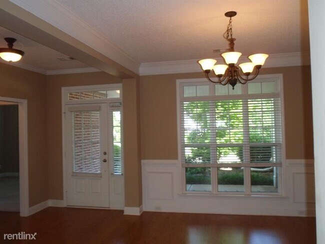 Building Photo - 5 br, 4 bath House - 230 Glade Knoll Trail...