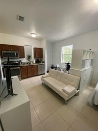 Building Photo - 16934 SW 92nd St Cir