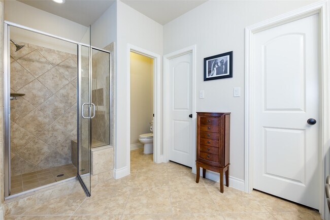 Building Photo - 27707 Lodgemist Ct