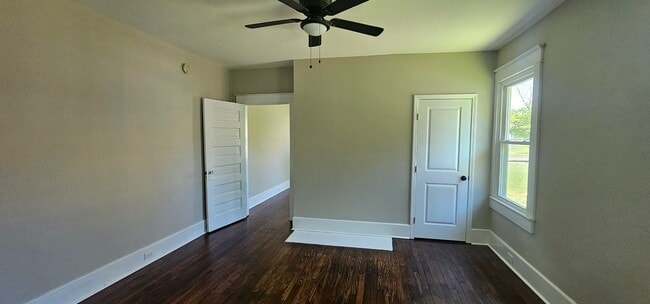 Building Photo - Cozy 1-Bedroom, 1-Bathroom Apartment in Hi...