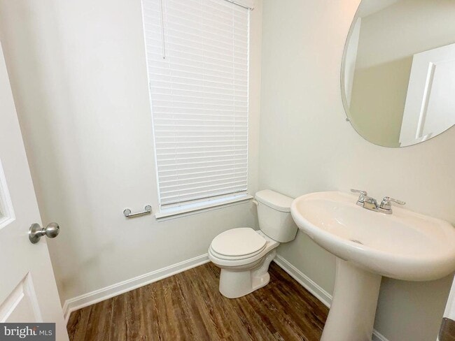 Building Photo - 1713 Red Fox Trl