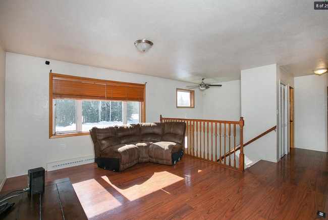 Building Photo - Spacious home in North Pole / 2 Car Garage