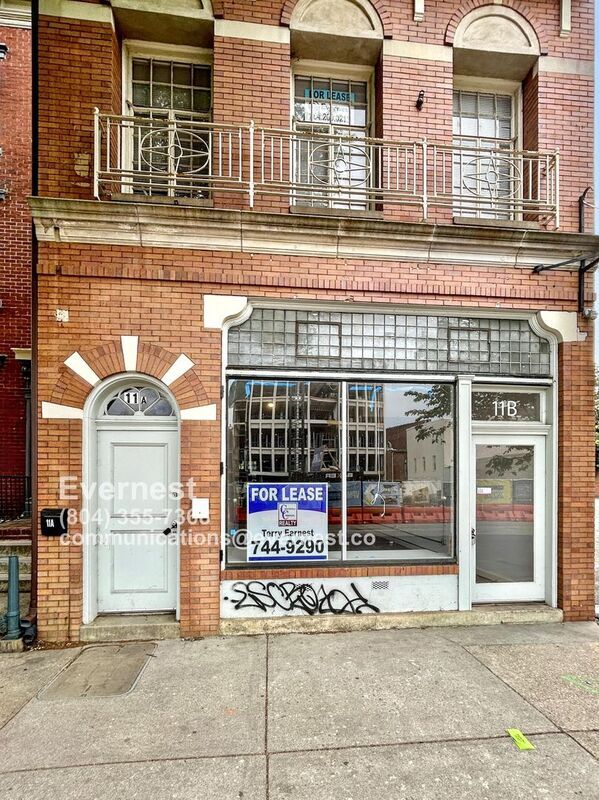 Primary Photo - 11 E Grace St
