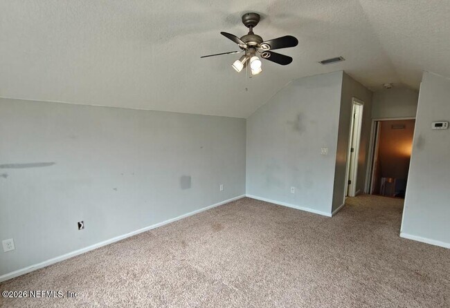 Building Photo - 4076 Everett Ave