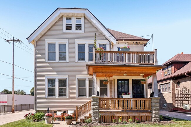 Primary Photo - 2321 N 58th St