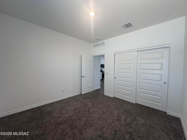 Building Photo - 5497 W Summer Vw Dr