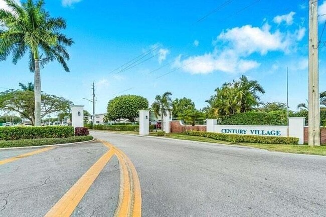 Building Photo - 212 Northampton K