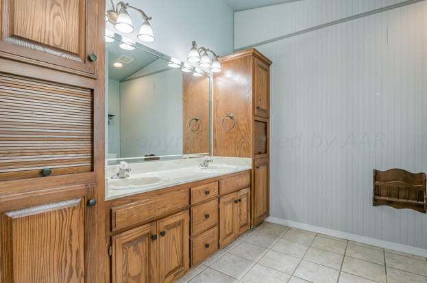 Building Photo - 15702 Outback Trail