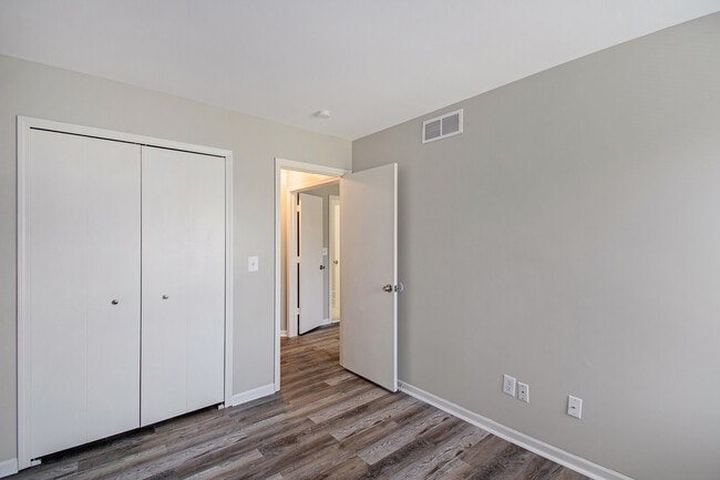 Building Photo - 38599 Wellington Dr