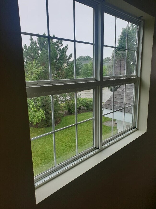 Building Photo - 28121 Sonoma Pass