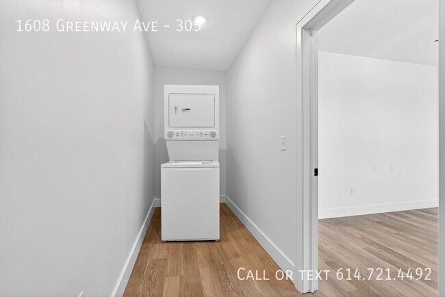 Building Photo - 1608 Greenway Ave