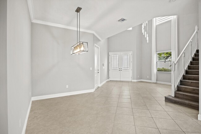 Building Photo - 16007 Whippoorwill Cir
