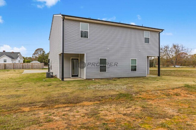 Building Photo - 4054 Parris Bridge Rd