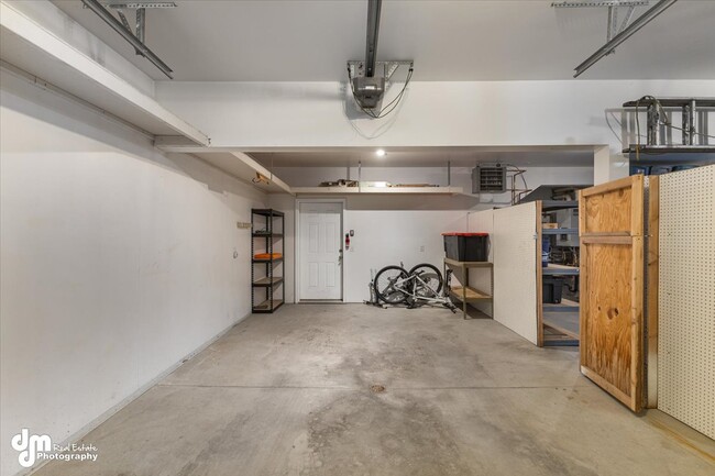Building Photo - 4051 E Birch View Dr