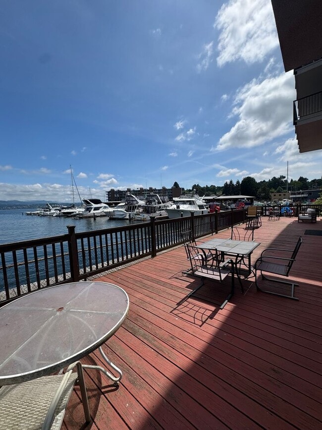 Building Photo - Gorgeous Condo in Seward Park with 2 Parking Spaces, Steps Away from Pool with Water View!