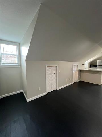 Building Photo - 6200 Victor St