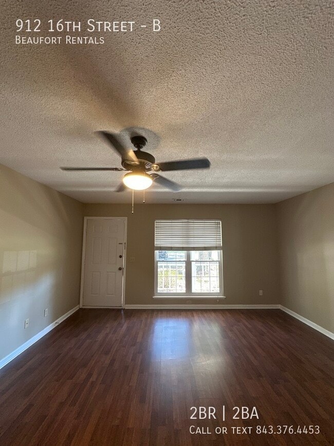 Building Photo - 912 16th St