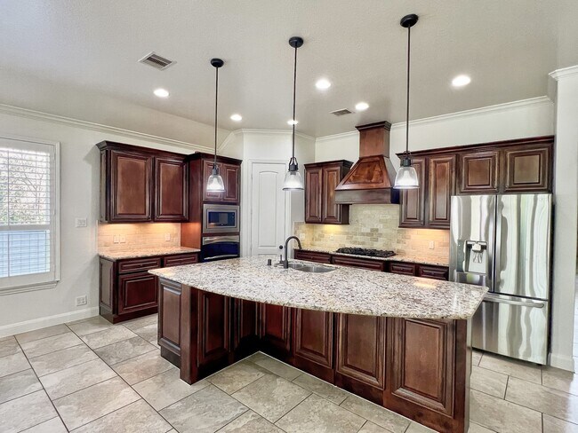 Building Photo - 78 Lindenberry Cir