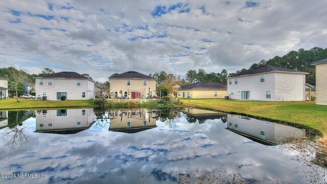 Building Photo - 7131 Rampart Ridge Cir W