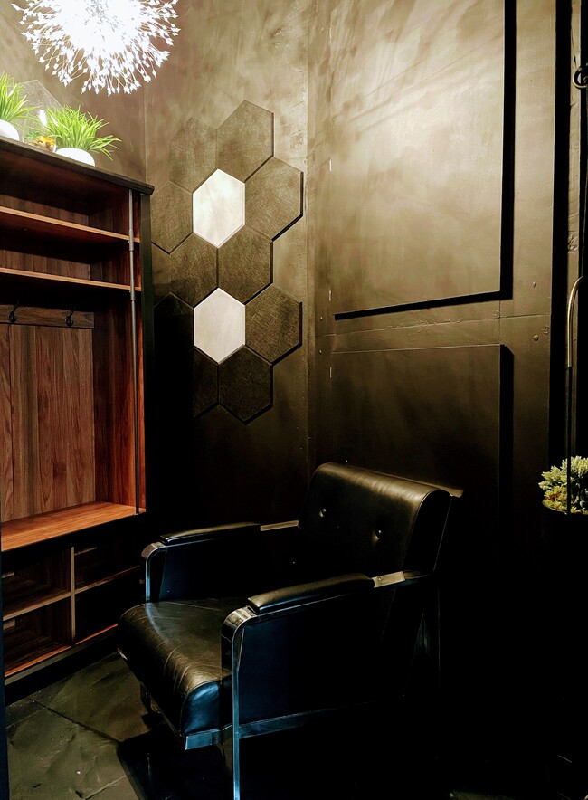 Building Photo - 1122 Jackson St