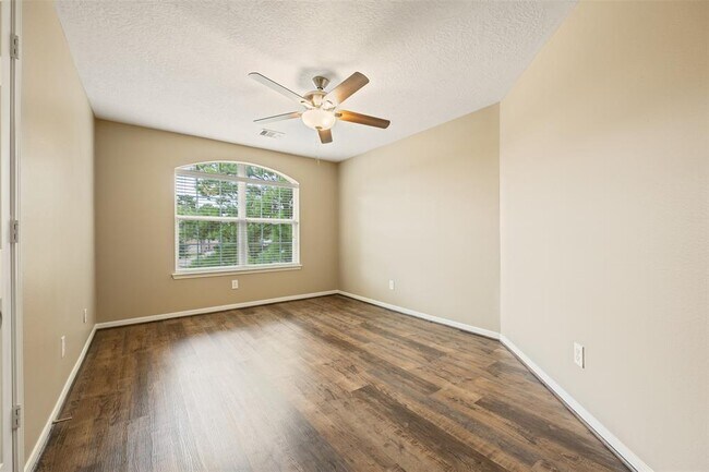 Building Photo - 14103 Micmac Ct