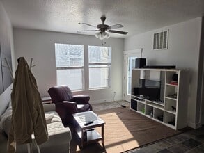 Building Photo - 415 N 360 W