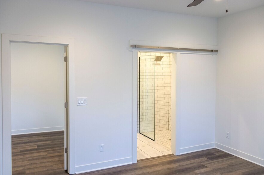 Building Photo - 19650 W 200th St