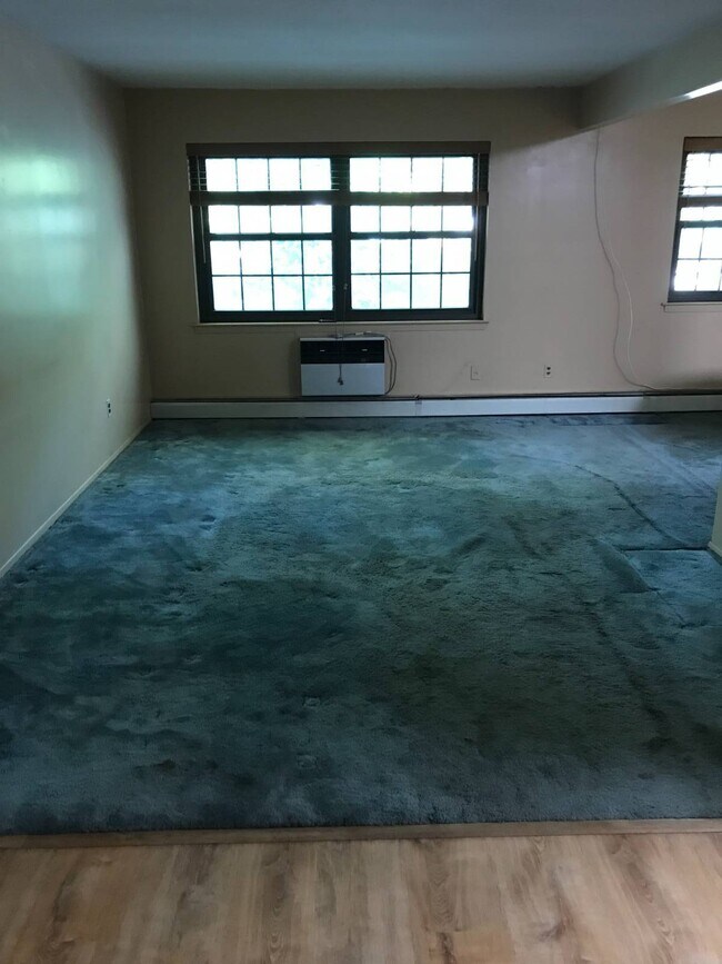 Building Photo - 220-75-220-67 67th Ave