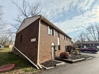 Building Photo - 1 Kings Ct