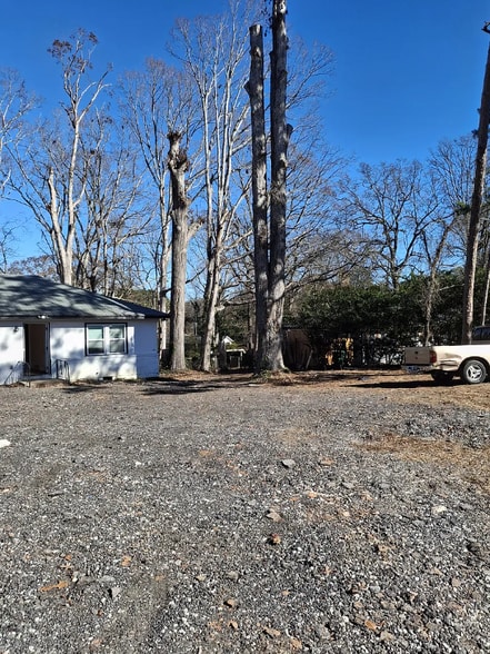 Building Photo - 6290 Rockbridge Rd SW