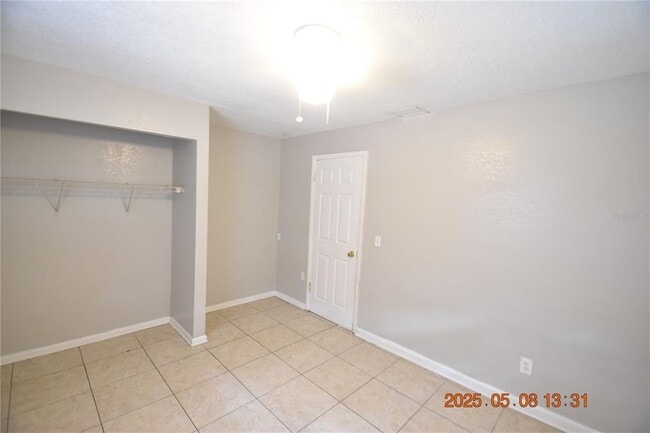 Building Photo - 8320 Oleander Ln
